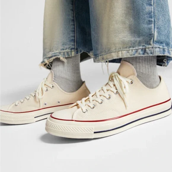 Chuck 70 Vintage Canvas in Parchment/Garnet/Egret - Picture 4 of 14